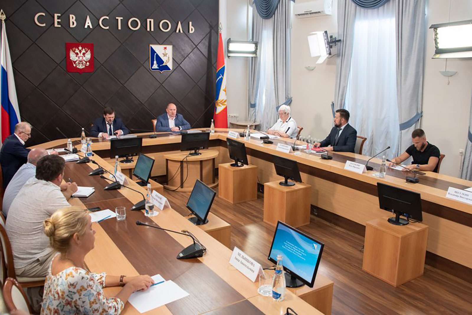 Состоялось совещание представителей спортивных федераций Севастополя и заместителя министра спорта РФ