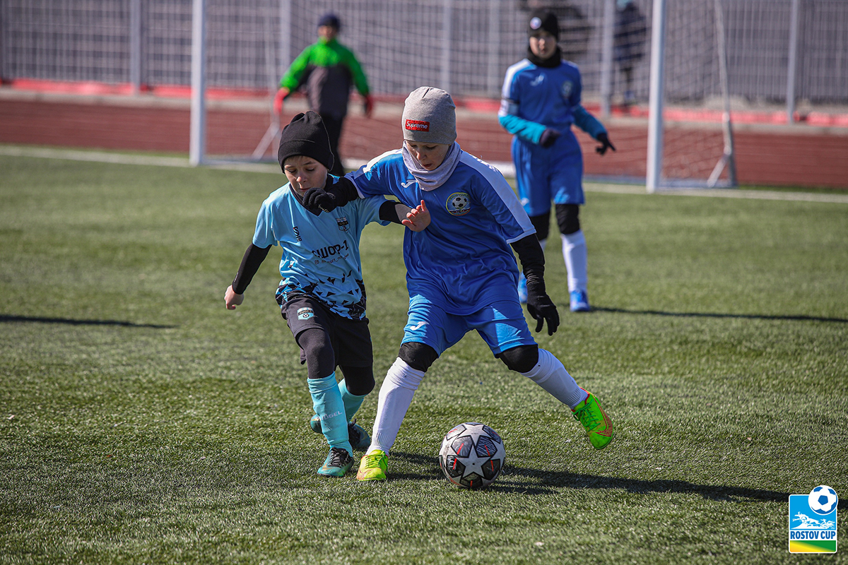 Юные севастопольские футболисты принимают участие в Rostov Cup